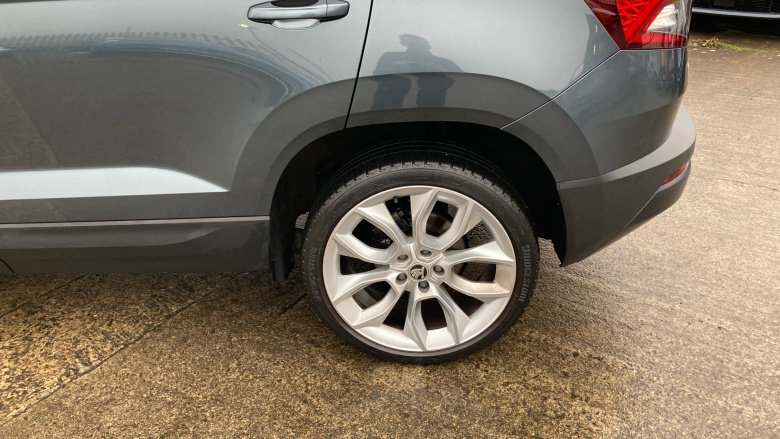 Skoda Karoq 1.5 TSI SE L 5dr DSG Petrol Estate